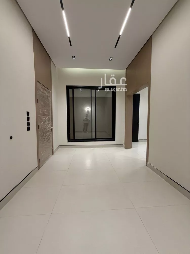 فيلا للبيع في شارع خليج تونس , حي المعيزيلة, مدينة الرياض, منطقة الرياض صورة 5
