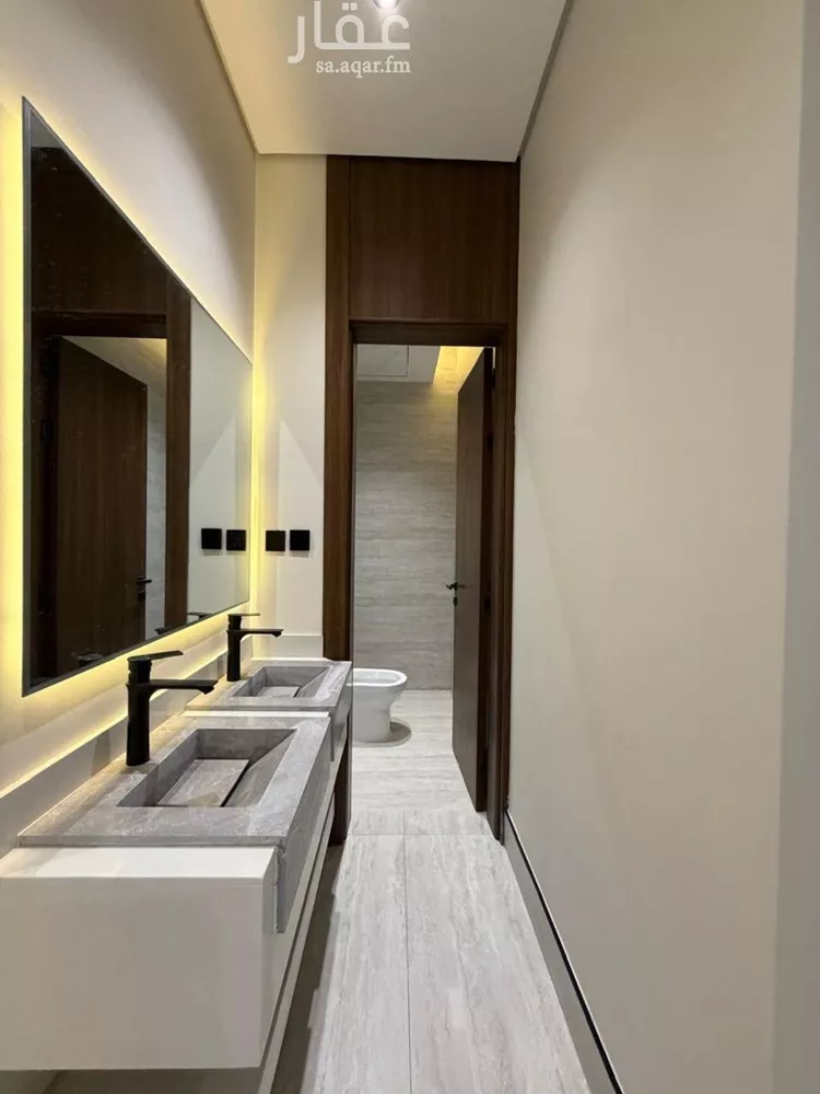 دور للبيع في شارع المحرس, حي المعيزيلة, مدينة الرياض, منطقة الرياض 7