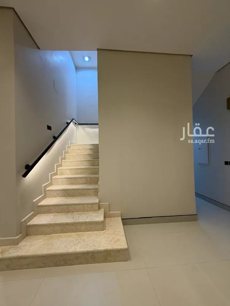 فيلا للبيع في شارع خليج تونس , حي المعيزيلة, مدينة الرياض, منطقة الرياض 7