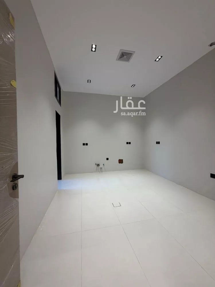 فيلا للبيع في شارع خليج تونس, حي المعيزيلة, مدينة الرياض, منطقة الرياض 30
