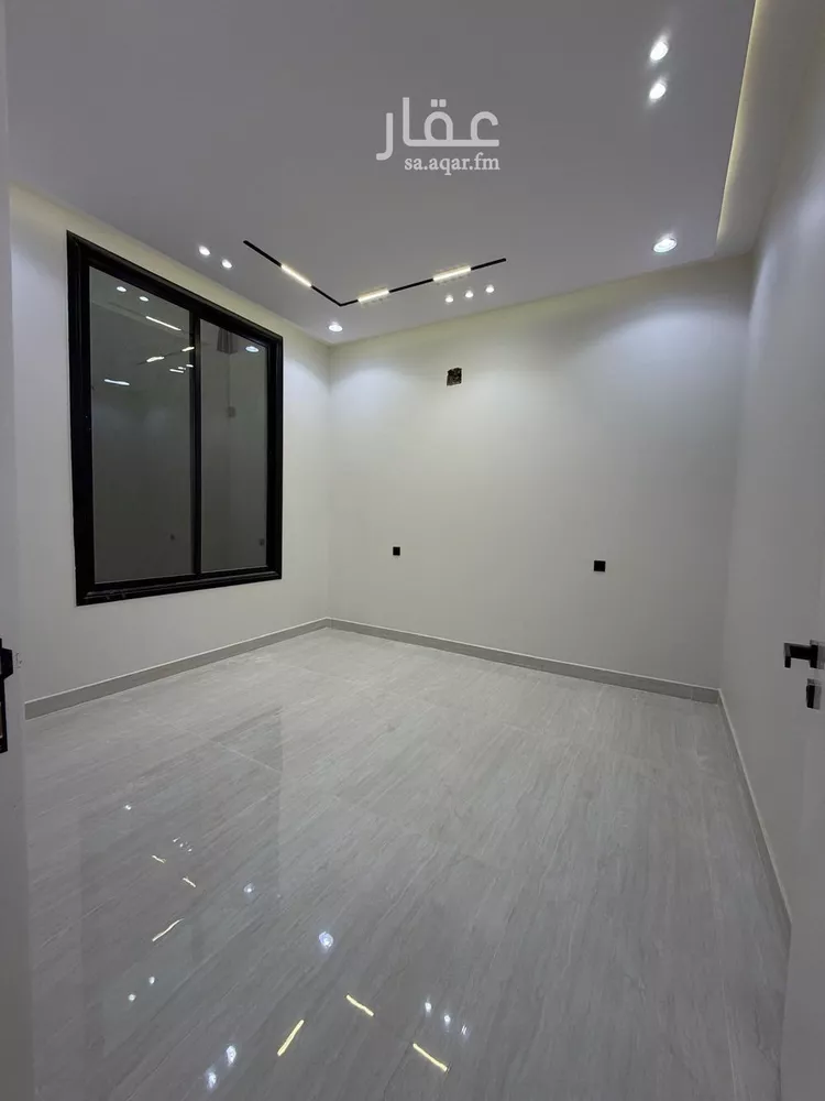 دور للبيع في شارع 303, حي الجنادرية, مدينة الرياض, منطقة الرياض 15