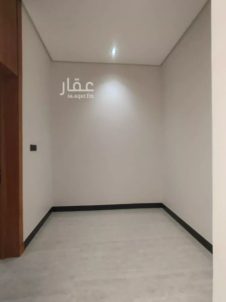 فيلا للبيع في شارع أحمد بن أصبغ, حي الرمال, مدينة الرياض, منطقة الرياض صورة 5