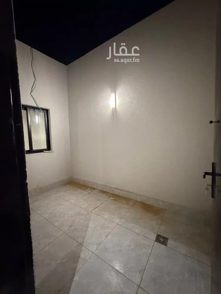 فيلا للبيع في شارع جبل دمخ, حي القادسية, مدينة الرياض, منطقة الرياض صورة 4