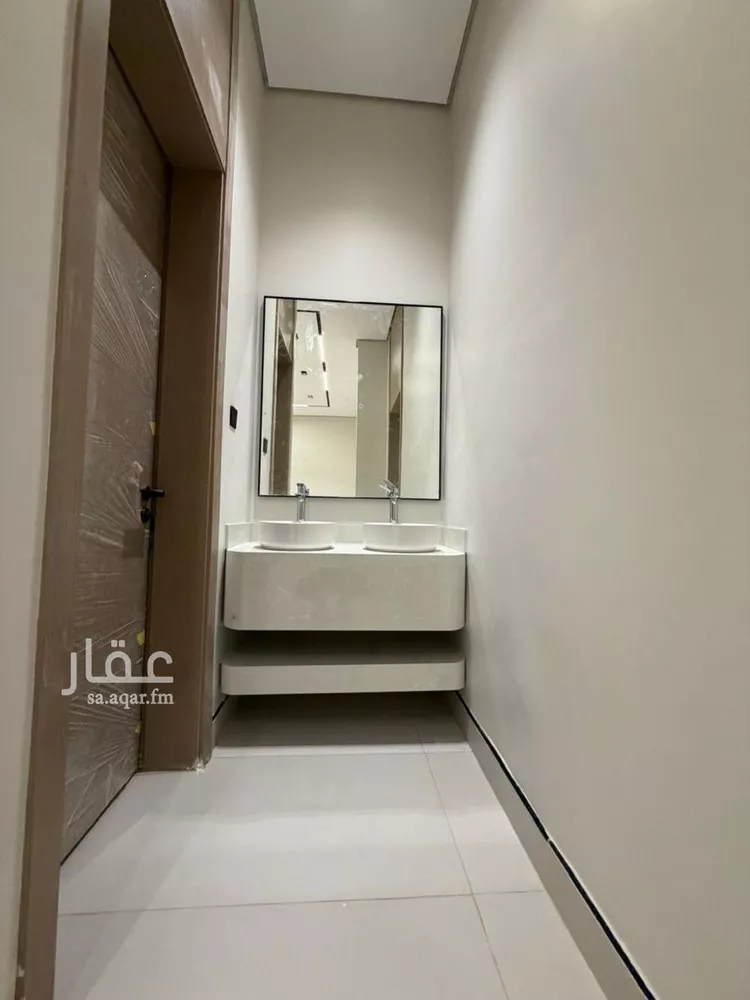 فيلا للبيع في شارع خليج تونس , حي المعيزيلة, مدينة الرياض, منطقة الرياض 10