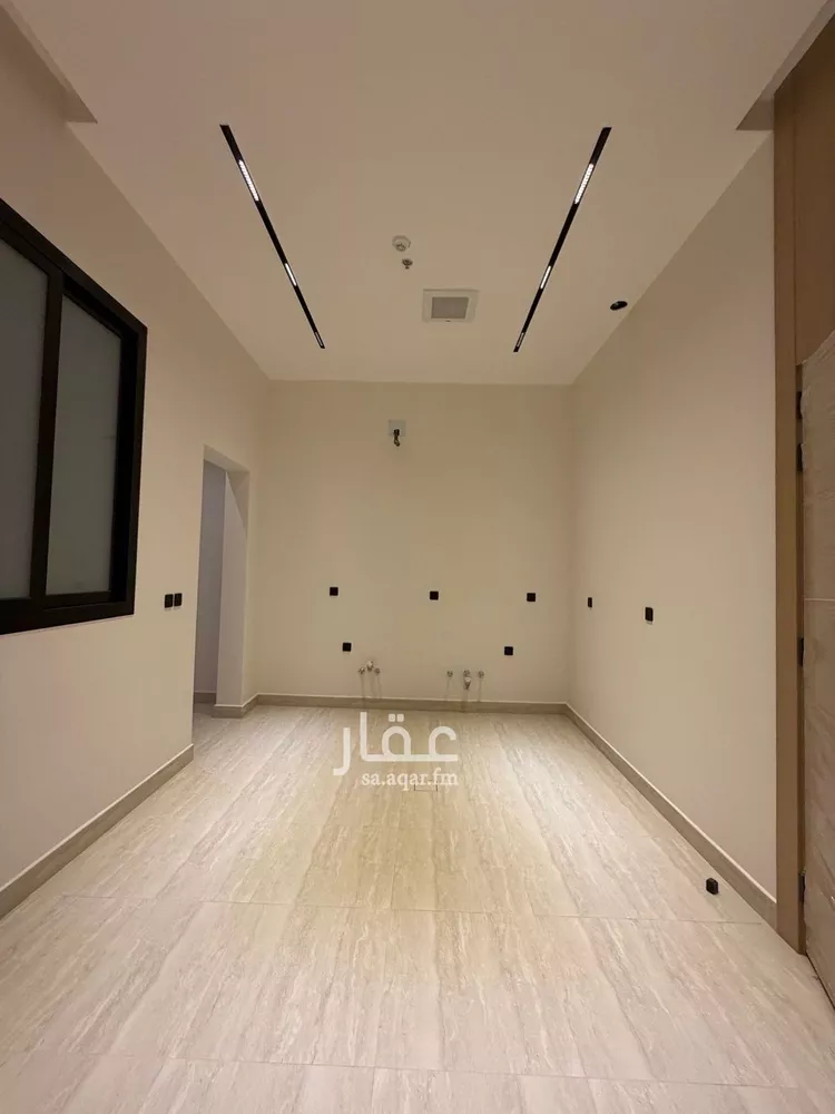 شقة للبيع في شارع الفقارة, حي إشبيلية, مدينة الرياض, منطقة الرياض صورة 2