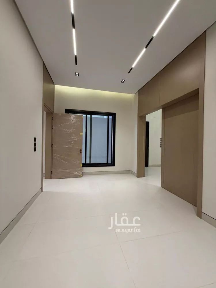فيلا للبيع في شارع خليج تونس, حي المعيزيلة, مدينة الرياض, منطقة الرياض 35