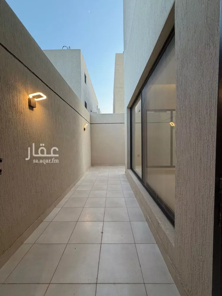 فيلا للبيع في شارع خليج تونس, حي المعيزيلة, مدينة الرياض, منطقة الرياض 12