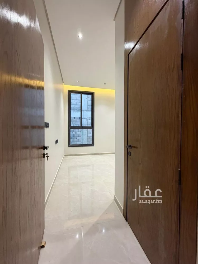فيلا للبيع في شارع وادى الساحل, حي الرمال, مدينة الرياض, منطقة الرياض 11