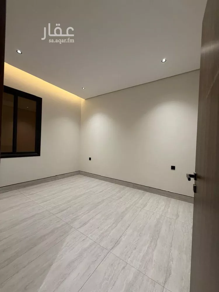 دور للبيع في شارع المحرس, حي المعيزيلة, مدينة الرياض, منطقة الرياض صورة 3