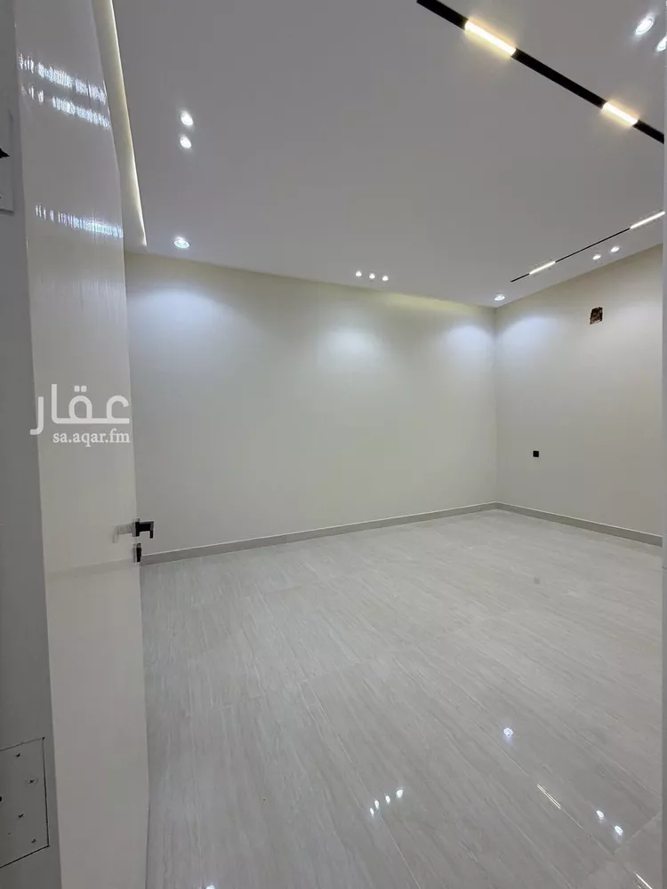 دور للبيع في شارع 303, حي الجنادرية, مدينة الرياض, منطقة الرياض