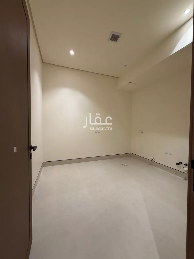 شقة للبيع في شارع السلطان قابوس بن سعيد, حي المعيزيلة, مدينة الرياض, منطقة الرياض 10
