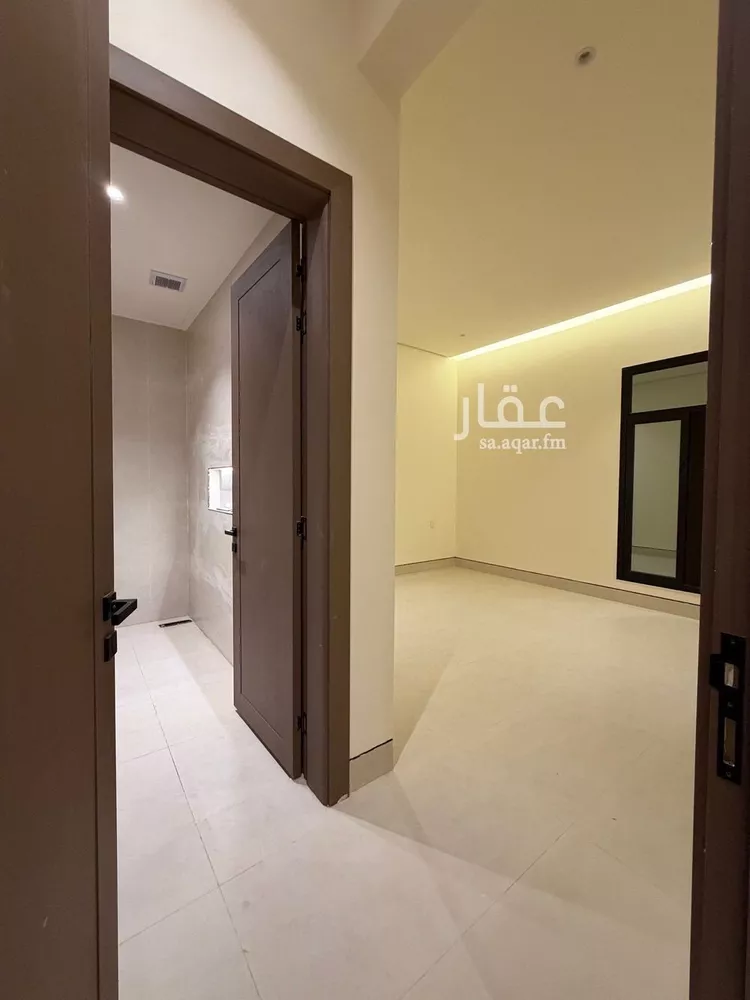 دور للبيع في شارع المحرس, حي المعيزيلة, مدينة الرياض, منطقة الرياض 10