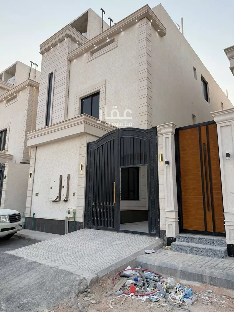 دور للبيع في شارع 303, حي الجنادرية, مدينة الرياض, منطقة الرياض 6
