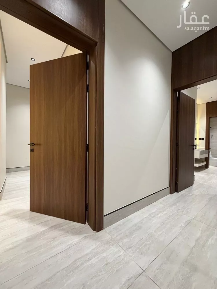Floor for Sale in Riyadh Al Qadisiyah صورة 5