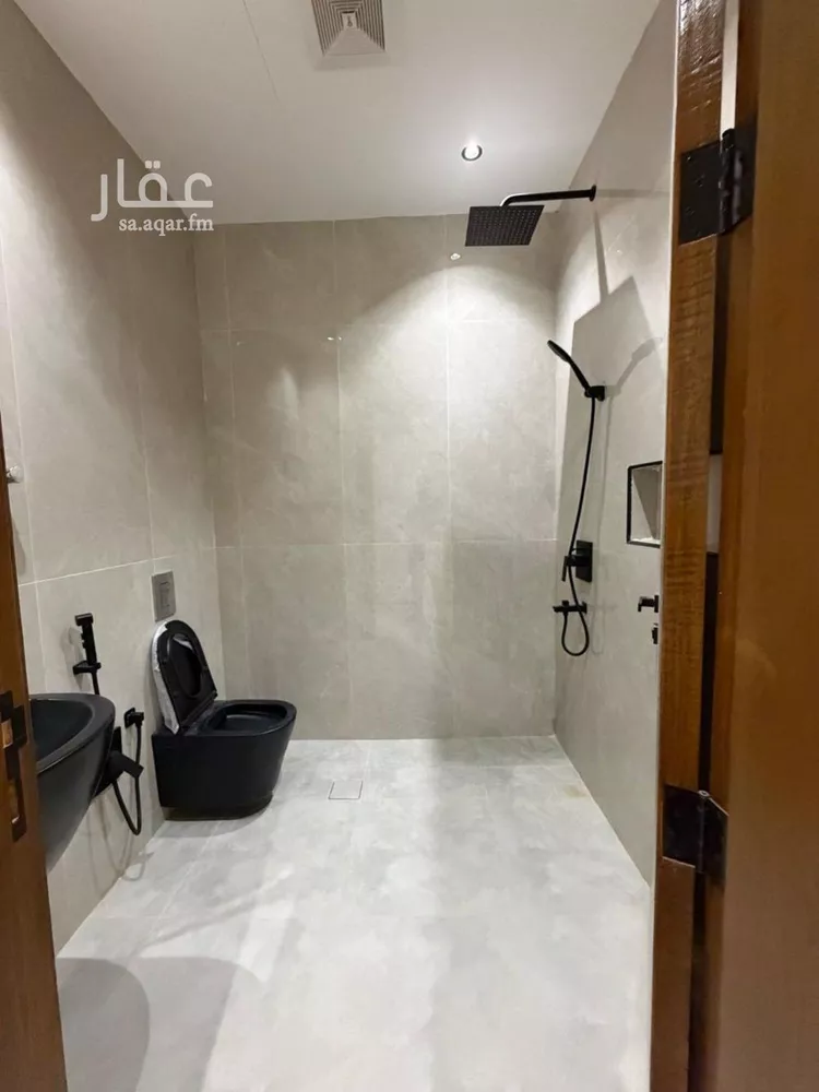 فيلا للبيع في شارع وادى الساحل, حي الرمال, مدينة الرياض, منطقة الرياض 19