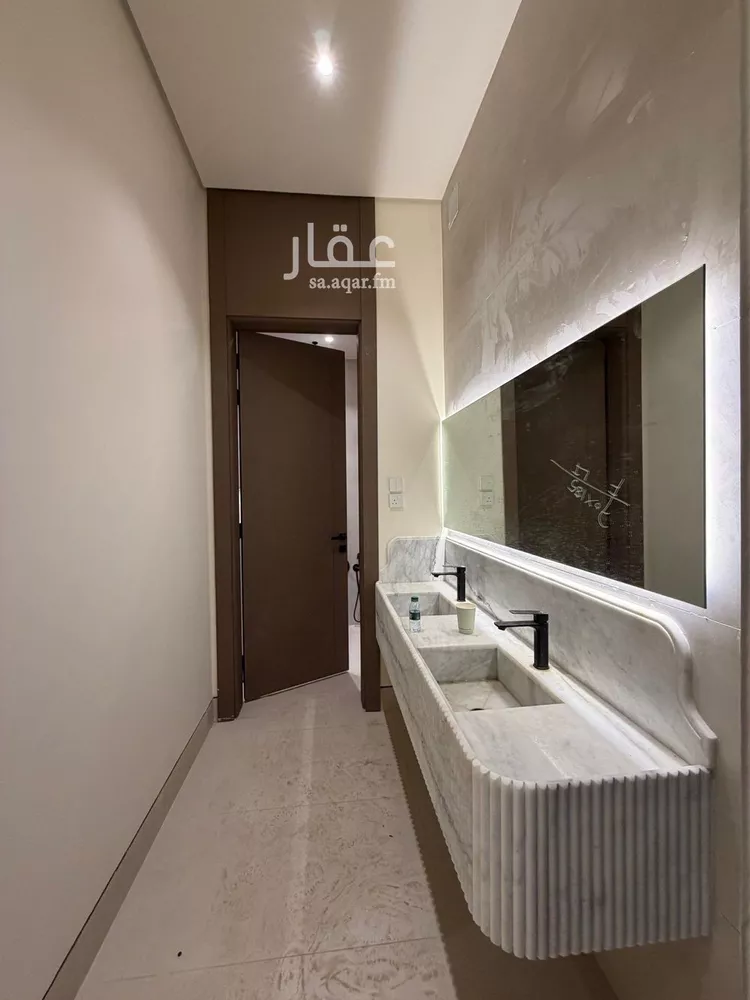 دور للبيع في شارع المحرس, حي المعيزيلة, مدينة الرياض, منطقة الرياض صورة 4