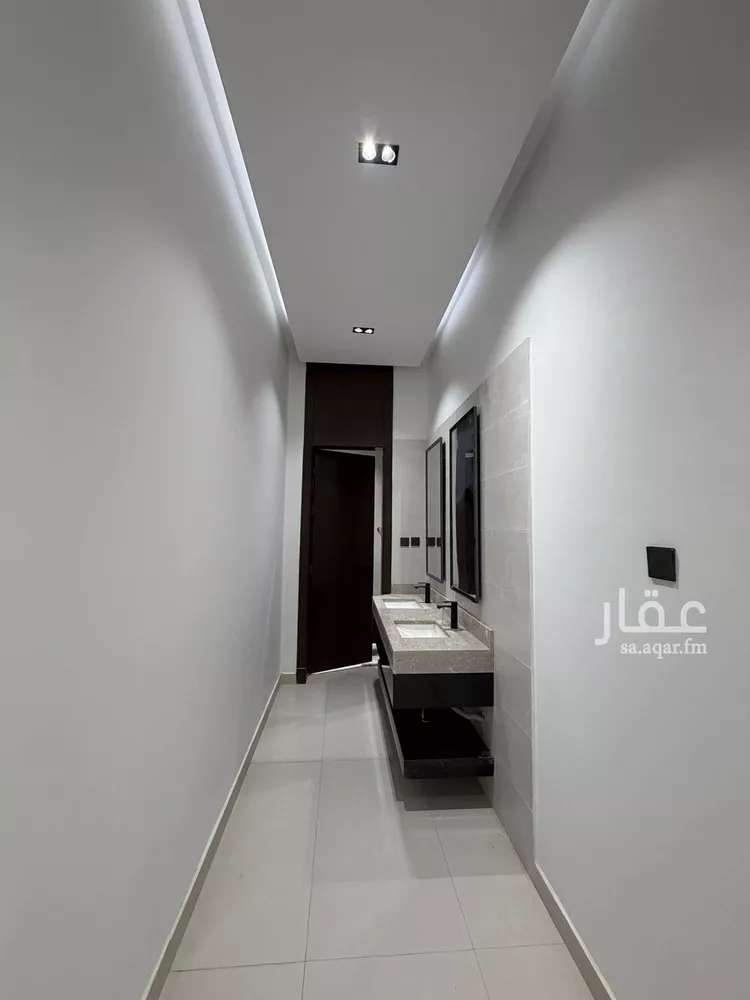 دور للبيع في شارع السحابين, حي الرمال, مدينة الرياض, منطقة الرياض صورة 2