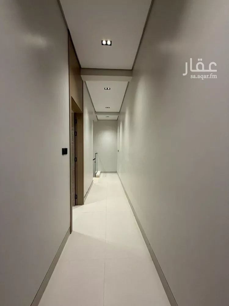 فيلا للبيع في شارع خليج تونس, حي المعيزيلة, مدينة الرياض, منطقة الرياض صورة 2