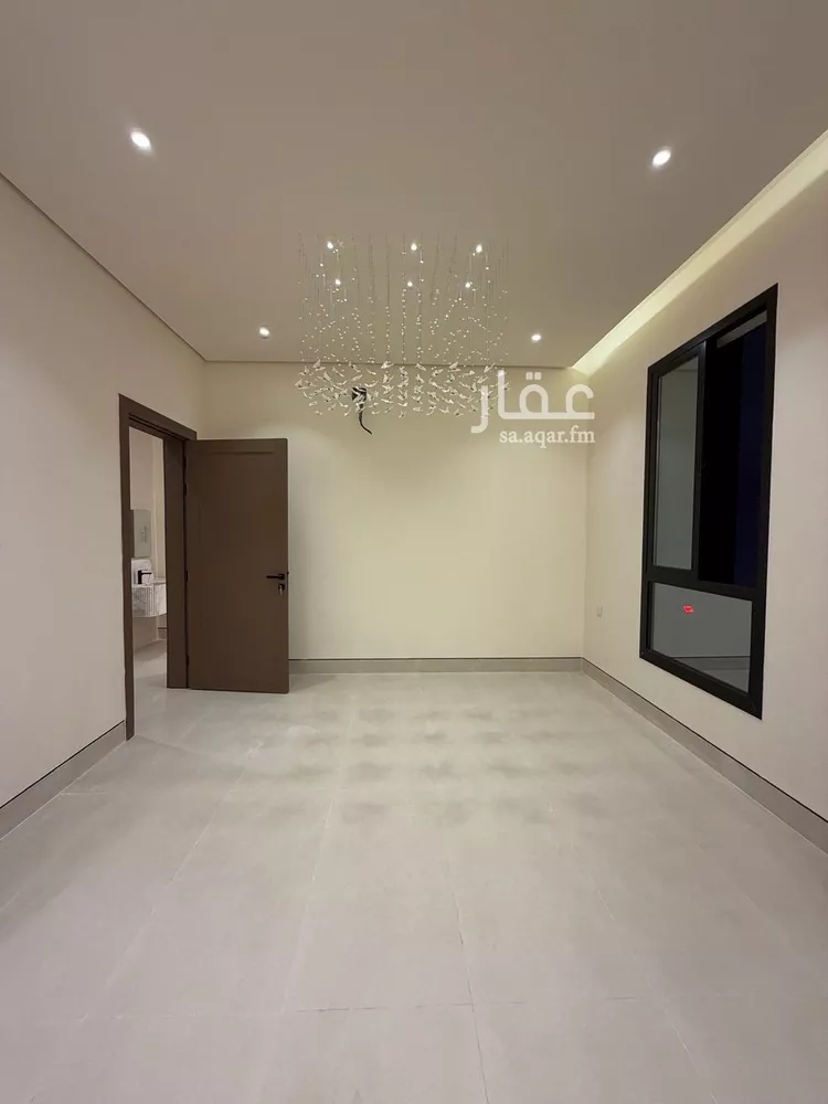 Floor for Sale in Riyadh Al Maizilah