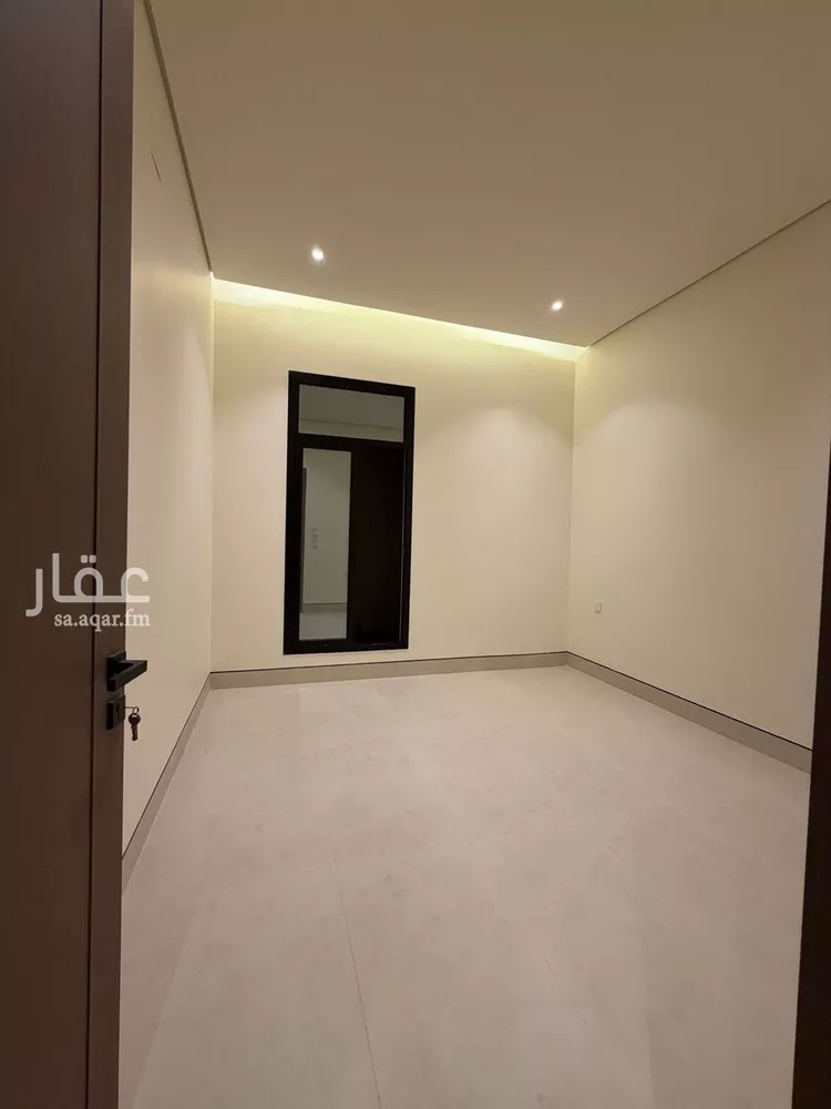 دور للبيع في شارع المحرس, حي المعيزيلة, مدينة الرياض, منطقة الرياض 11