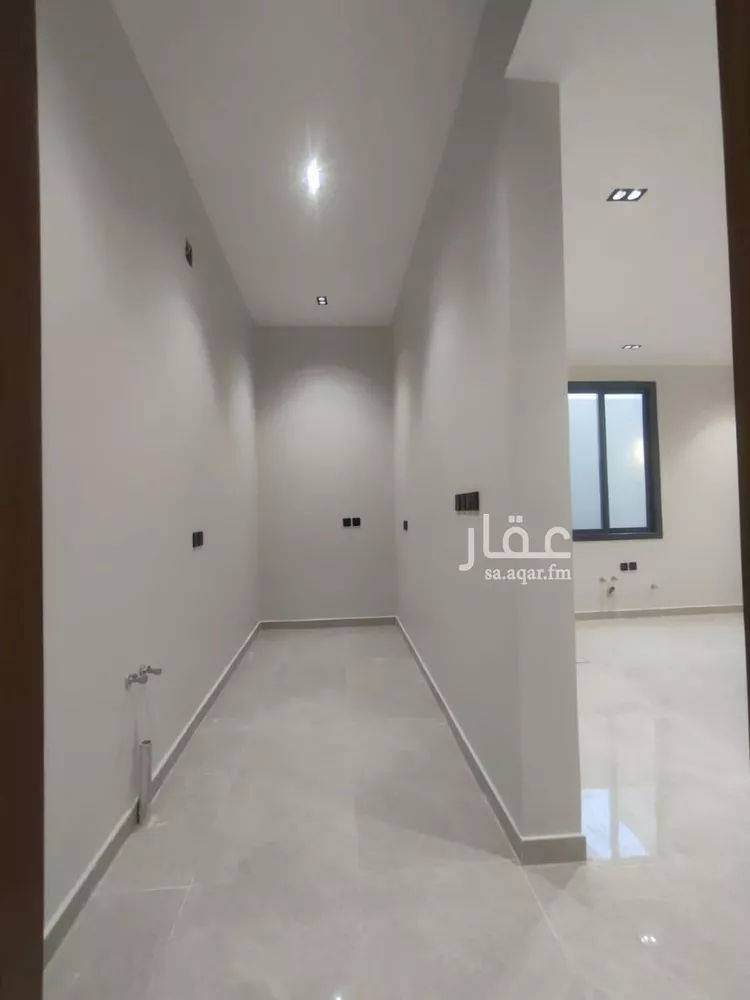 فيلا للبيع في شارع وادى الساحل, حي الرمال, مدينة الرياض, منطقة الرياض صورة 4