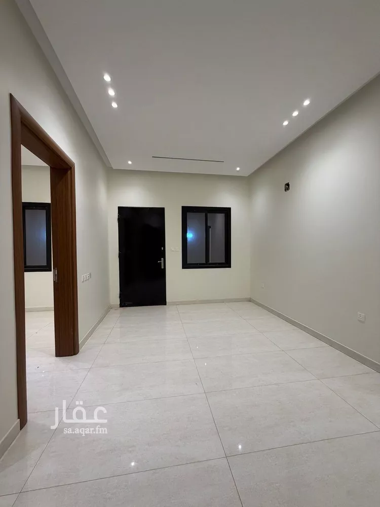 دور للبيع في شارع الشمسين, حي الرمال, مدينة الرياض, منطقة الرياض 7