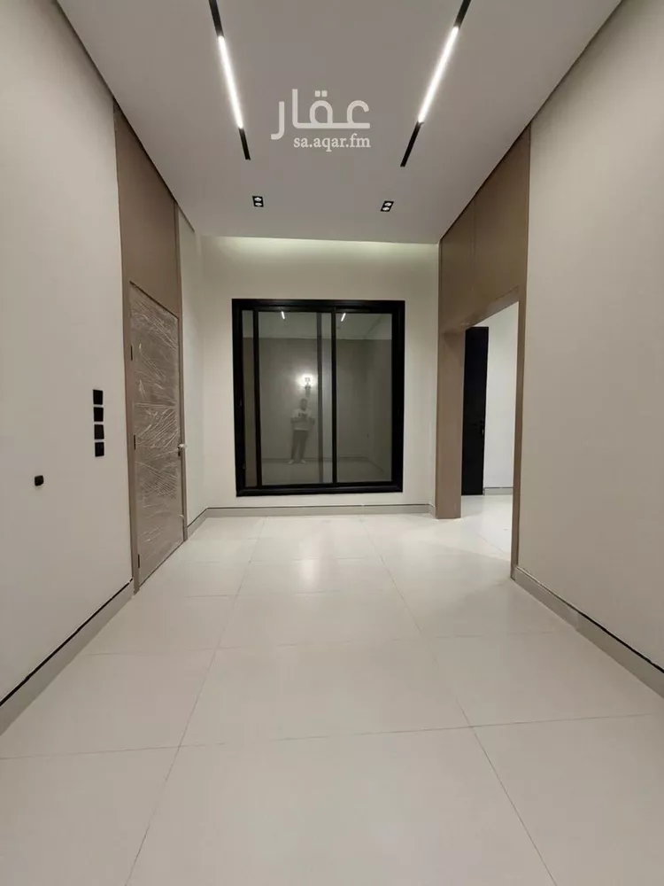 فيلا للبيع في شارع خليج تونس , حي المعيزيلة, مدينة الرياض, منطقة الرياض 13