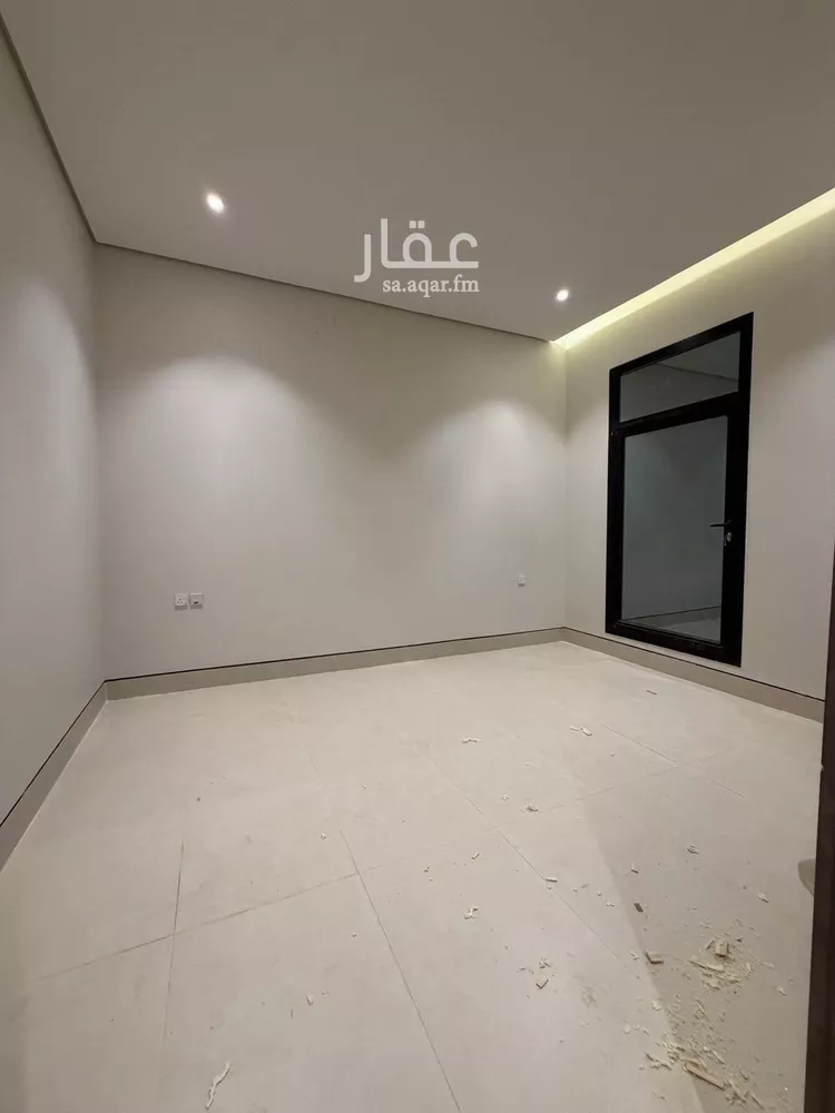 فيلا للبيع في شارع السلطان قابوس بن سعيد, حي المعيزيلة, مدينة الرياض, منطقة الرياض 12