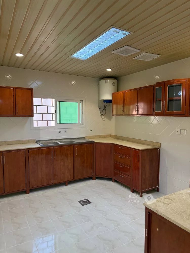Apartment for Rent in Riyadh Al Yarmouk 10