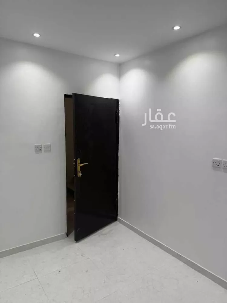 عمارة للإيجار في شارع سليمان الطبراني, حي أم الحمام الغربي, مدينة الرياض, منطقة الرياض صورة 5