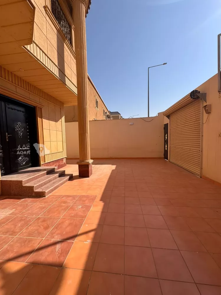 Floor for Rent in Riyadh Al Yarmouk 2