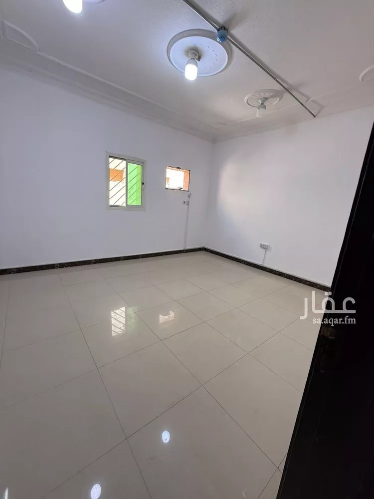 مكتب تجاري للإيجار في شارع بحر العرب, حي اليرموك, مدينة الرياض, منطقة الرياض صورة 3