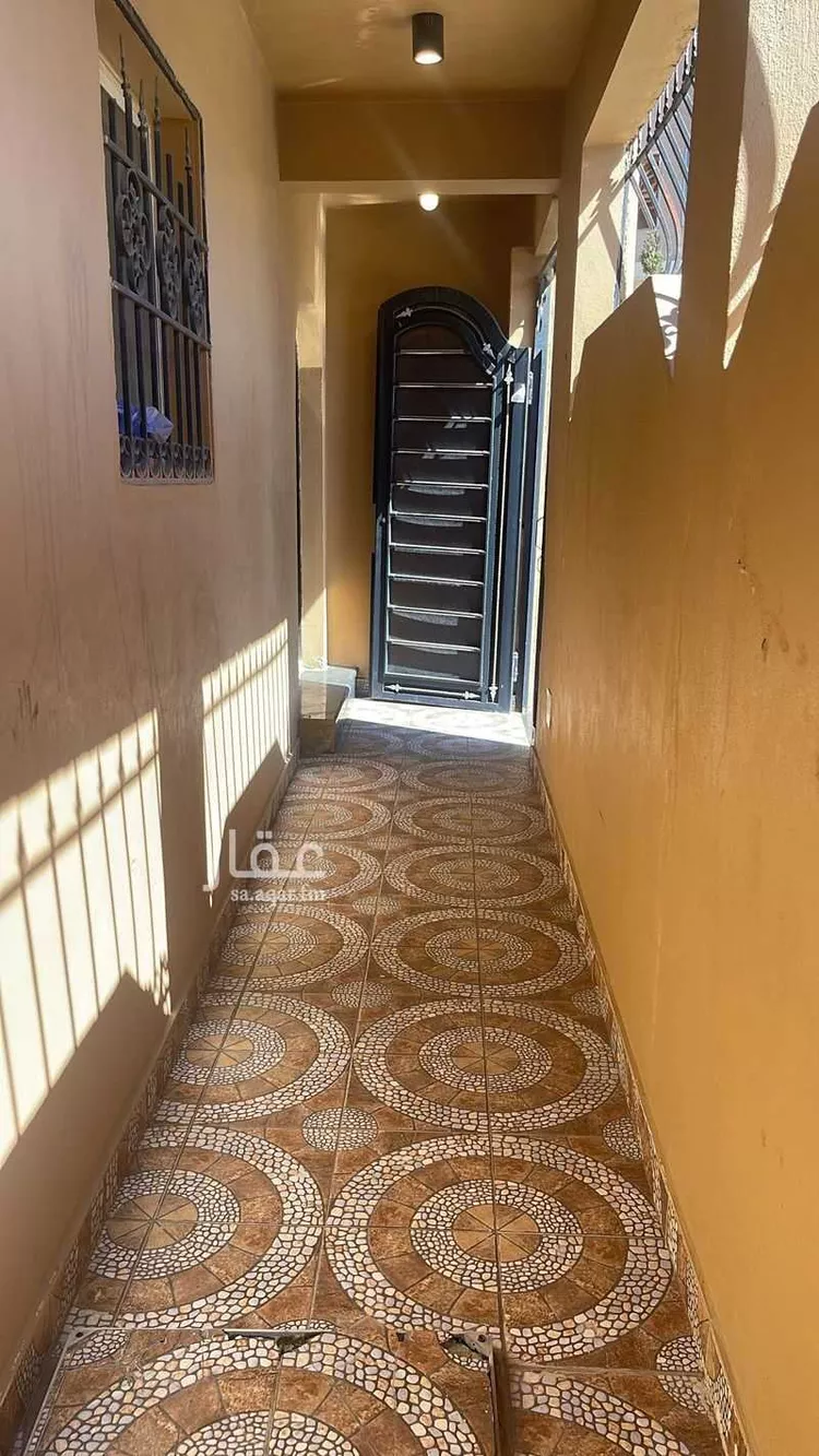 شقة للإيجار في شارع عطاء بن رباح, حي المروج, مدينة أبها, منطقة عسير