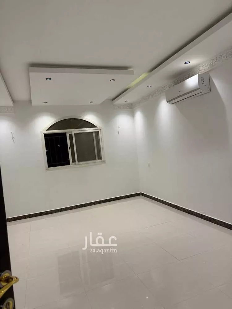 شقة للإيجار في شارع عيدة ، حي ظهرة لبن ، الرياض ، منطقة الرياض صورة 3