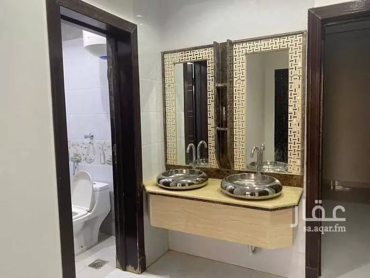 فيلا للإيجار في شارع إسماعيل بن صبيح, حي المهدية, مدينة الرياض, منطقة الرياض صورة 2