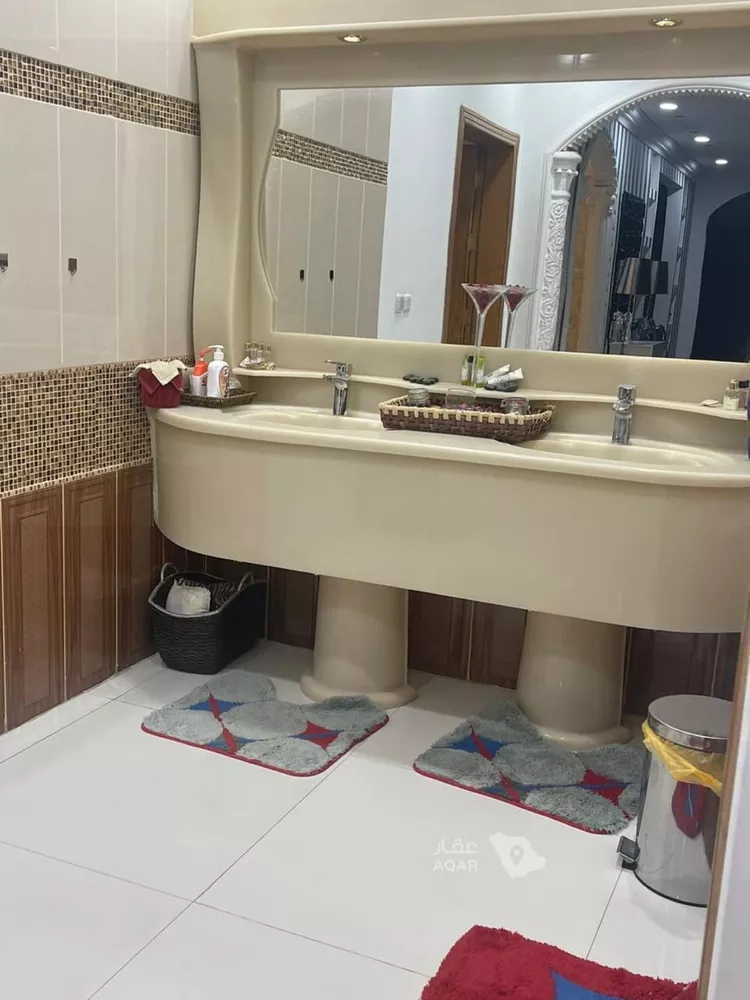 فيلا للبيع في شارع الساهرية, حي المعيزيلة, مدينة الرياض, منطقة الرياض 8