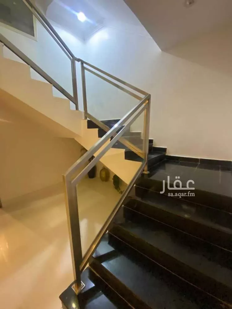 فيلا للبيع في شارع تبراك, حي عرقة, مدينة الرياض, منطقة الرياض 8