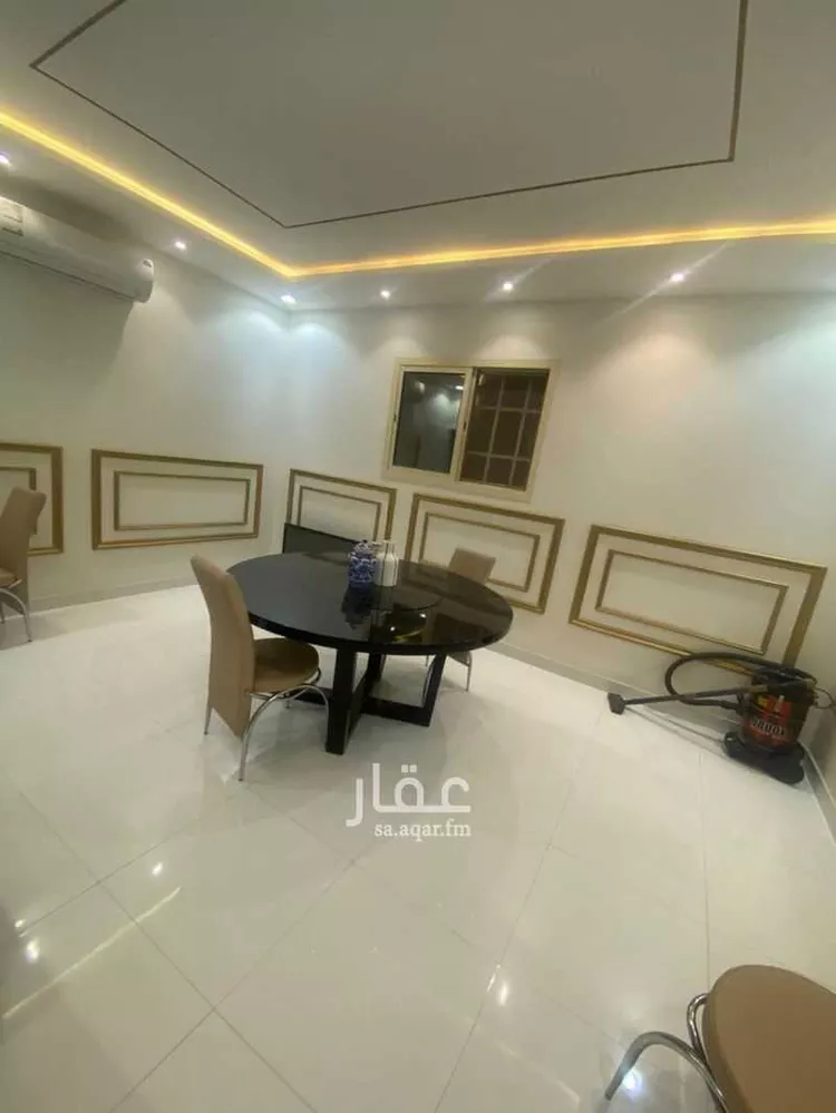 فيلا للبيع في شارع تبراك, حي عرقة, مدينة الرياض, منطقة الرياض صورة 2