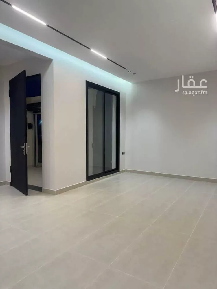 دور للبيع في شارع طريق خريص, حي الندوة, مدينة الرياض, منطقة الرياض صورة 3