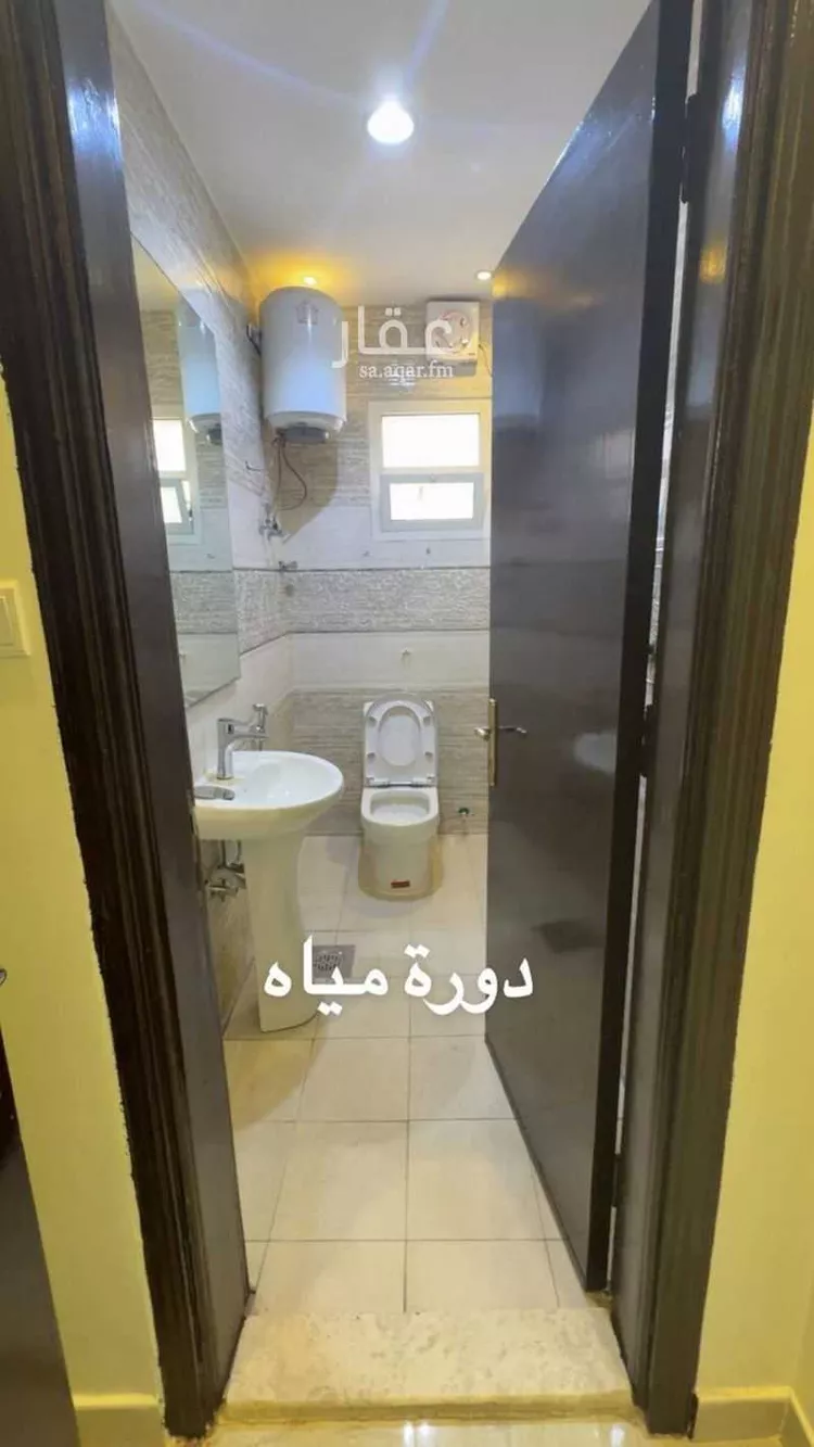 فيلا للإيجار في شارع هارون الرشيد, حي ظهرة العودة شرق, مدينة امارة منطقة الرياض - الدرعيه, منطقة الرياض صورة 2