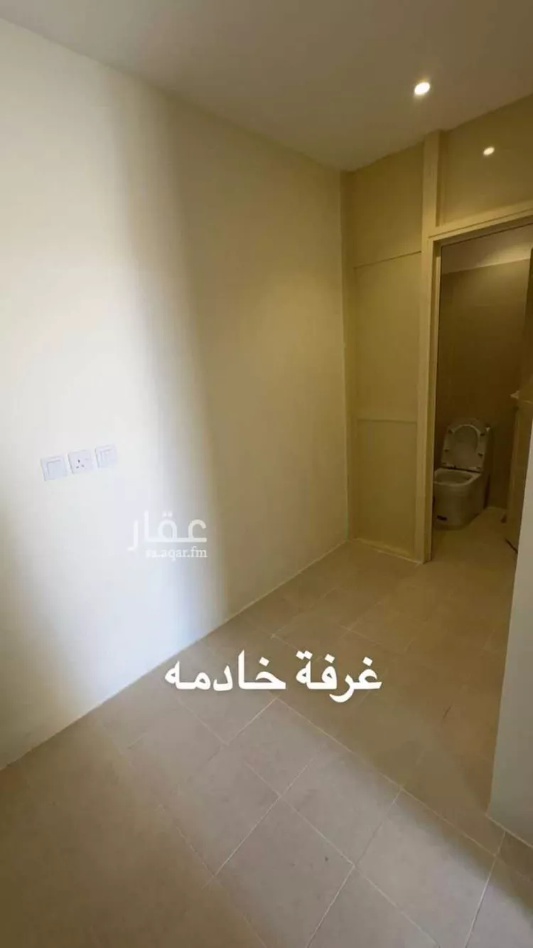 فيلا للإيجار في شارع هارون الرشيد, حي ظهرة العودة شرق, مدينة امارة منطقة الرياض - الدرعيه, منطقة الرياض صورة 3