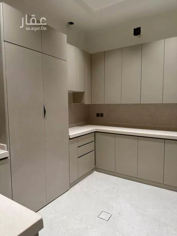 فيلا للإيجار في شارع عبدالله الخزار, حي المنار, مدينة الرياض, منطقة الرياض صورة 3