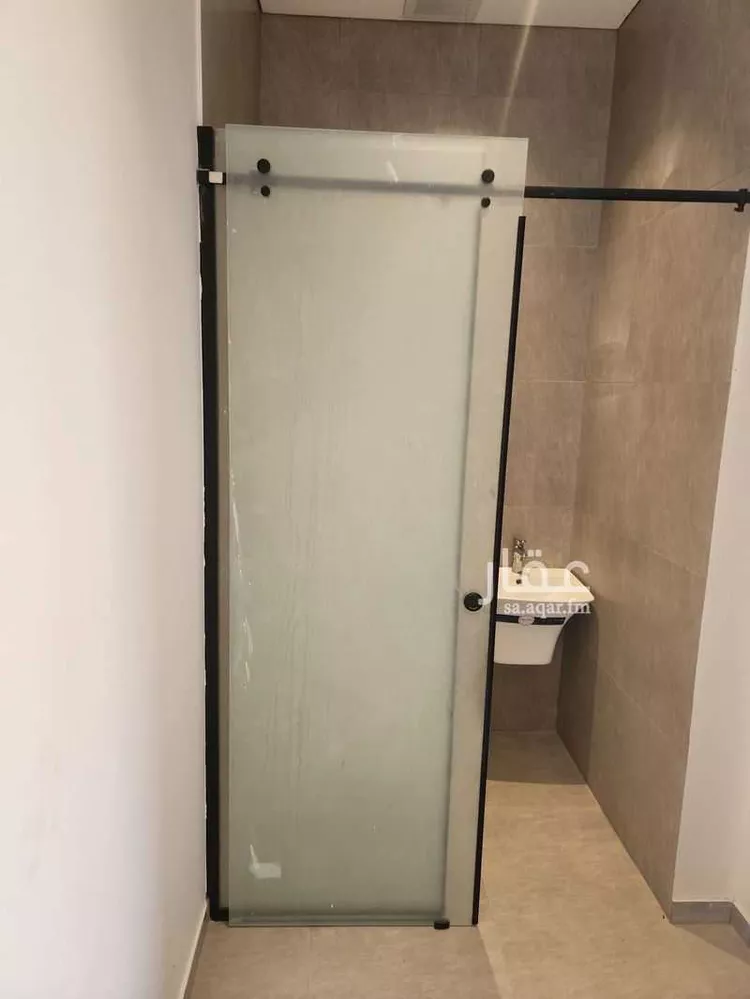 غرفة للإيجار في شارع ابن زهر ، حي السعادة ، الرياض ، منطقة الرياض صورة 2