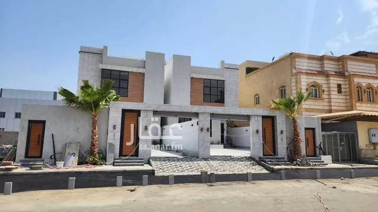 فيلا للبيع في شارع ابي اسحاق الخياط, حي الحمدانية, مدينة جدة, منطقة مكة المكرمة