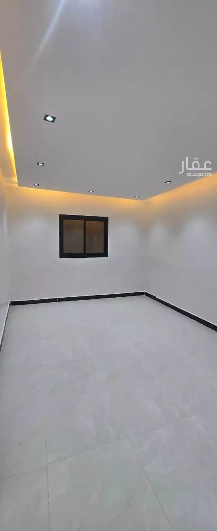 عمارة للبيع في شارع العباس المذكر, حي الوزارات, مدينة الرياض, منطقة الرياض صورة 3