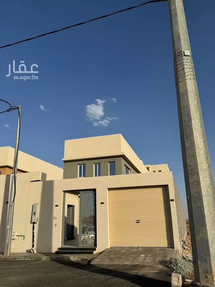 فيلا للبيع في شارع الحسين بن علي, حي حي ج7, مدينة حريملاء, منطقة الرياض صورة 4