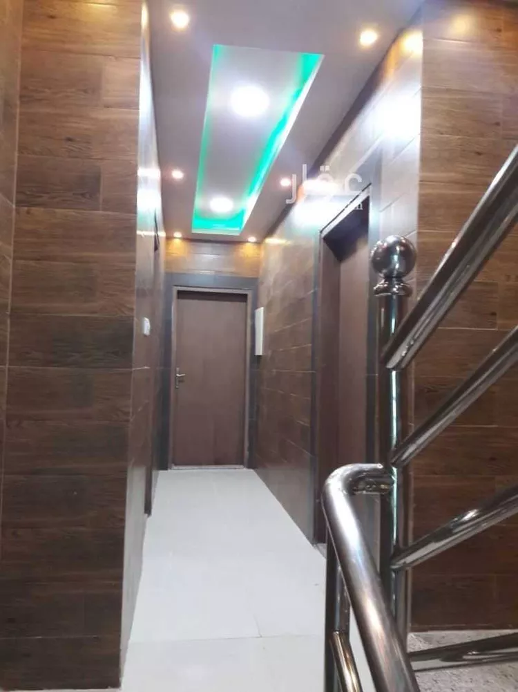 عمارة للبيع في شارع حبان بن الحكم, حي الجرادية, مدينة الرياض, منطقة الرياض صورة 2