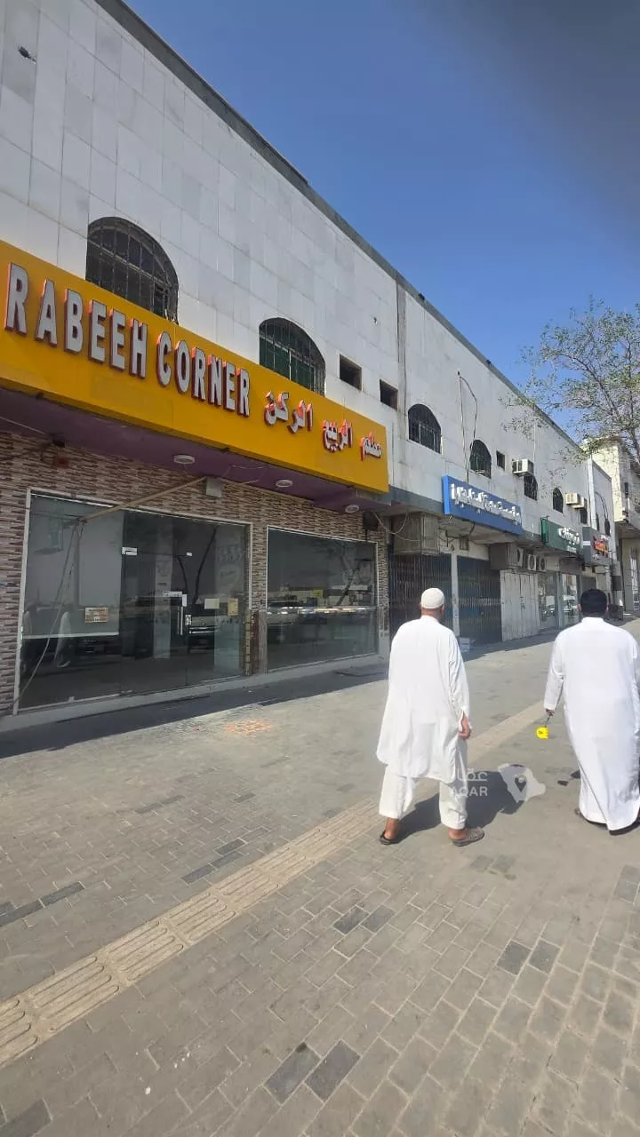 عمارة للبيع في شارع أبي عبيدة عامر بن الجراح, حي السعادة, مدينة الرياض, منطقة الرياض 2