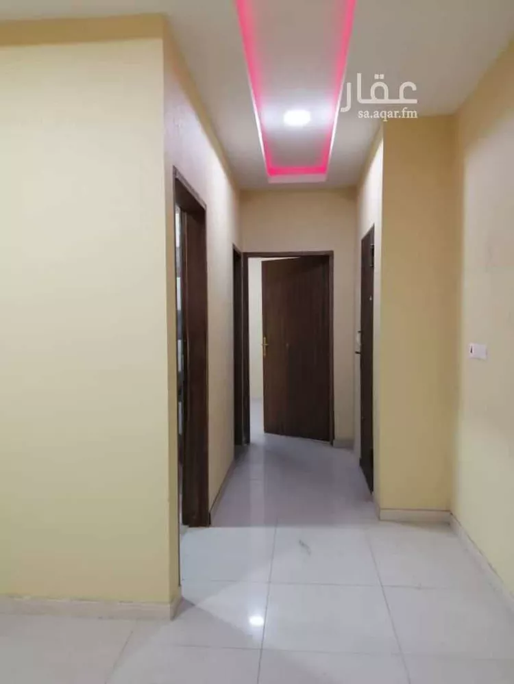 عمارة للبيع في شارع مبارك بن باز, حي الجرادية, مدينة الرياض, منطقة الرياض صورة 3