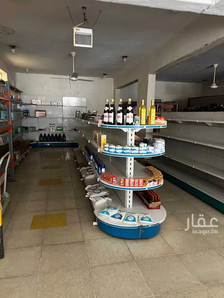 محل للإيجار في شارع بشار بن برد ، البهيم ، بيشة